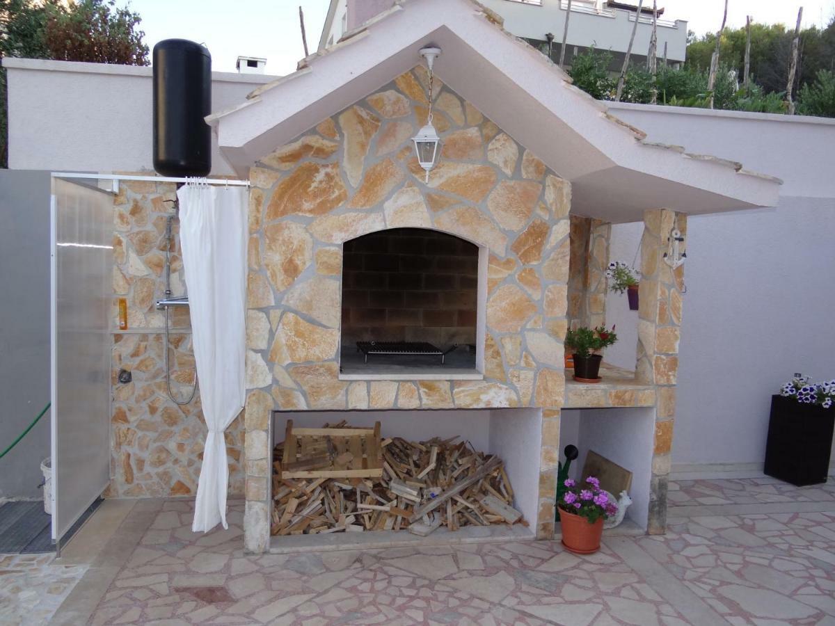 Vila Emilija Trogir Exterior photo