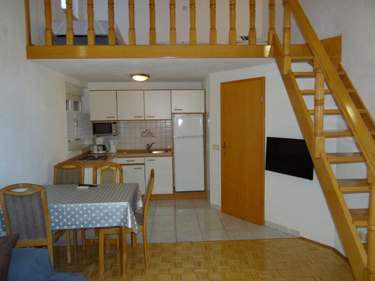 Vila Emilija Trogir Exterior photo